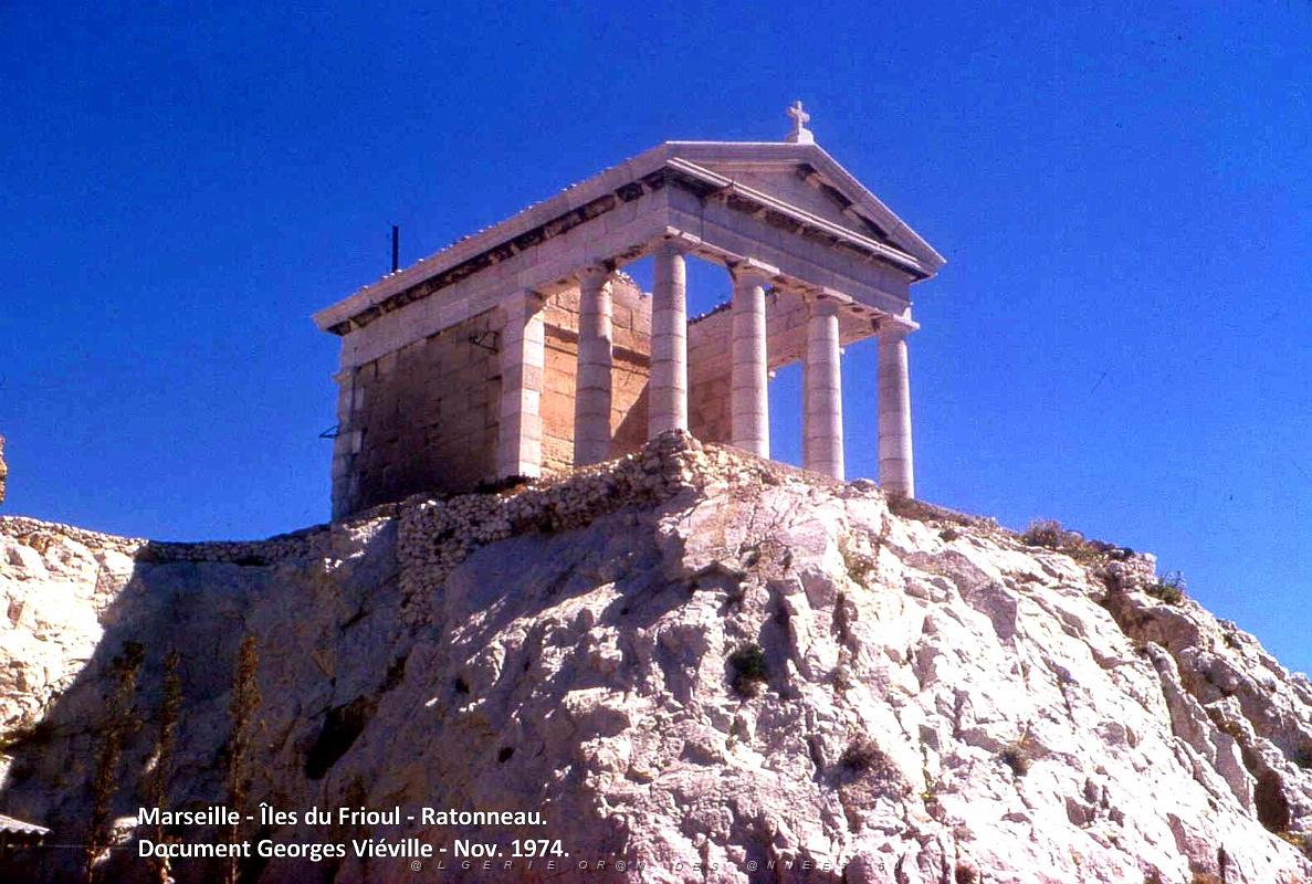 MARSEILLE ILE DU FRIOUL 1974 -RATONNEAU(10).jpg